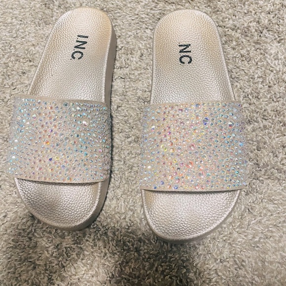 Women's Peymin Slides - Picture 3 of 3